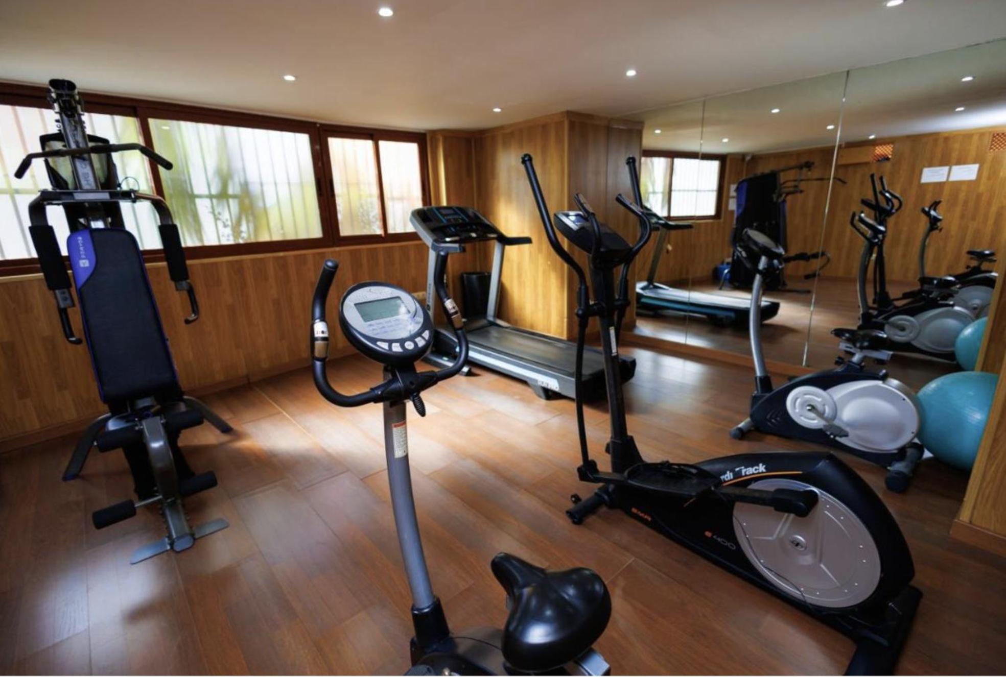 Lovely Elviria Apartment 200M From The Beach Marbella Luaran gambar